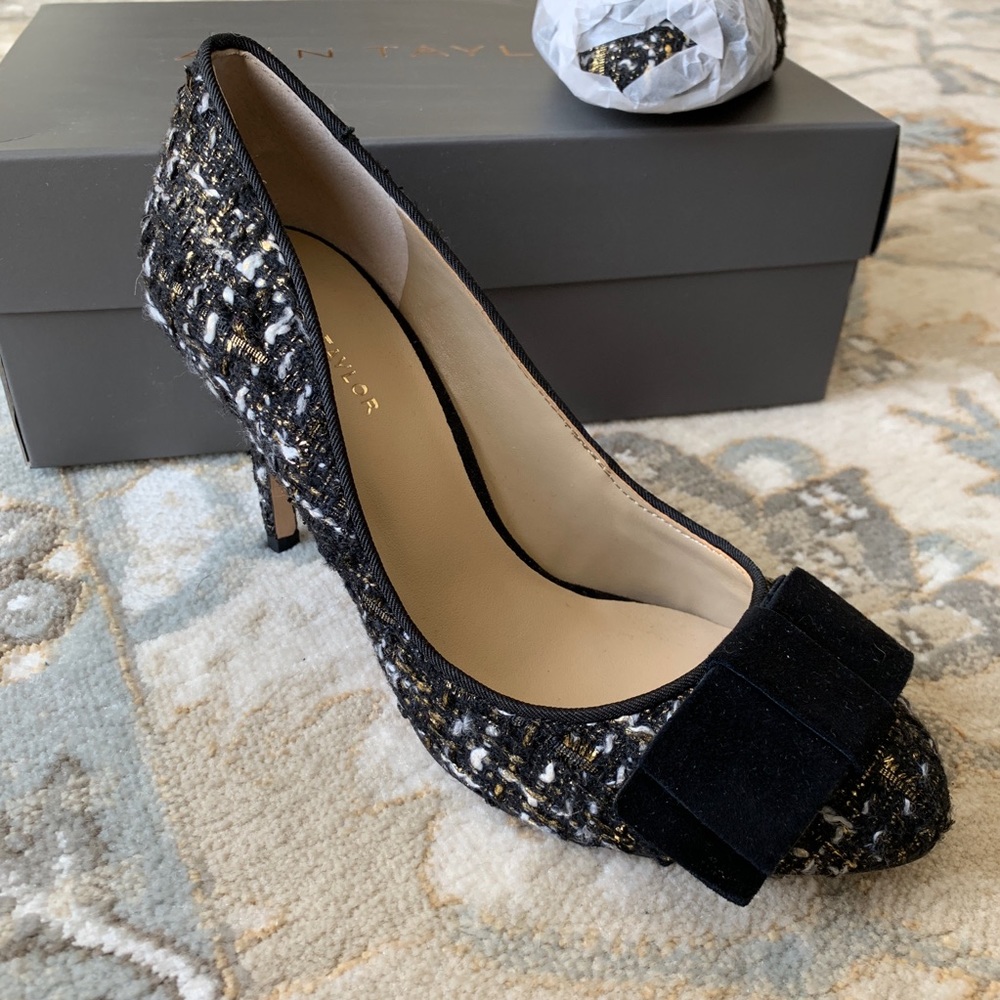 Ann Taylor Skyler Tweed Bow Pump